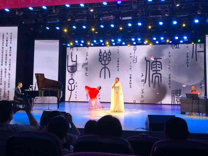 梦想剧场-"主体是武侯区文化馆开办的演艺场所,由四川.