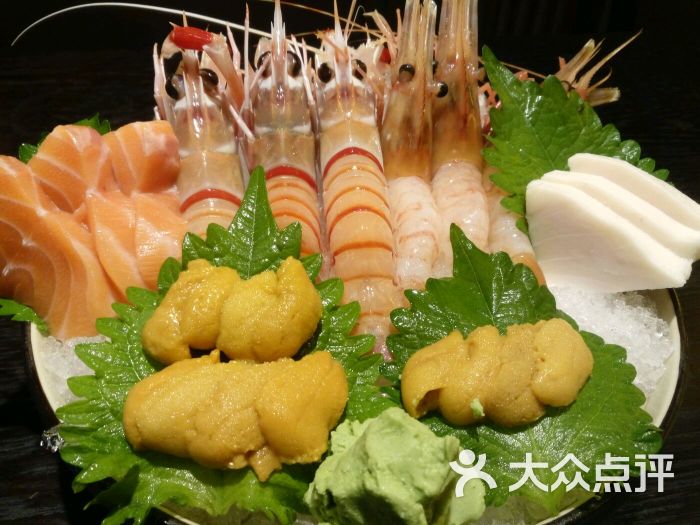 米万日本料理-鳌虾和海胆等刺身拼盘图片-上海美食-大众点评网