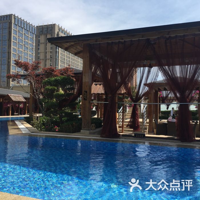 葫中天城市温泉花园