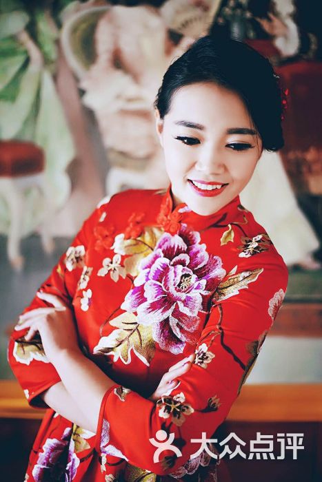 赵梦婚纱_新裤子赵梦