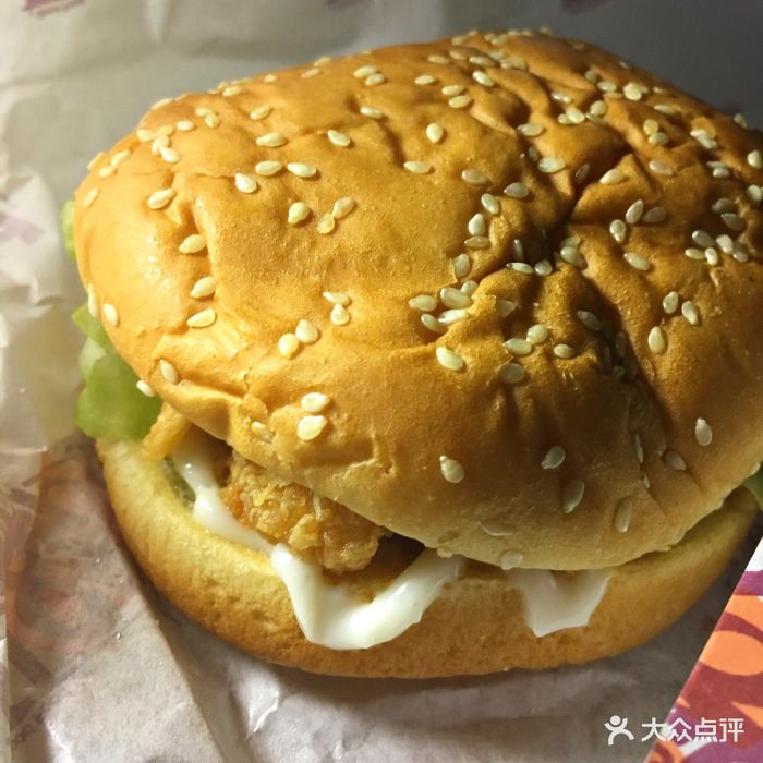 香辣鸡腿堡