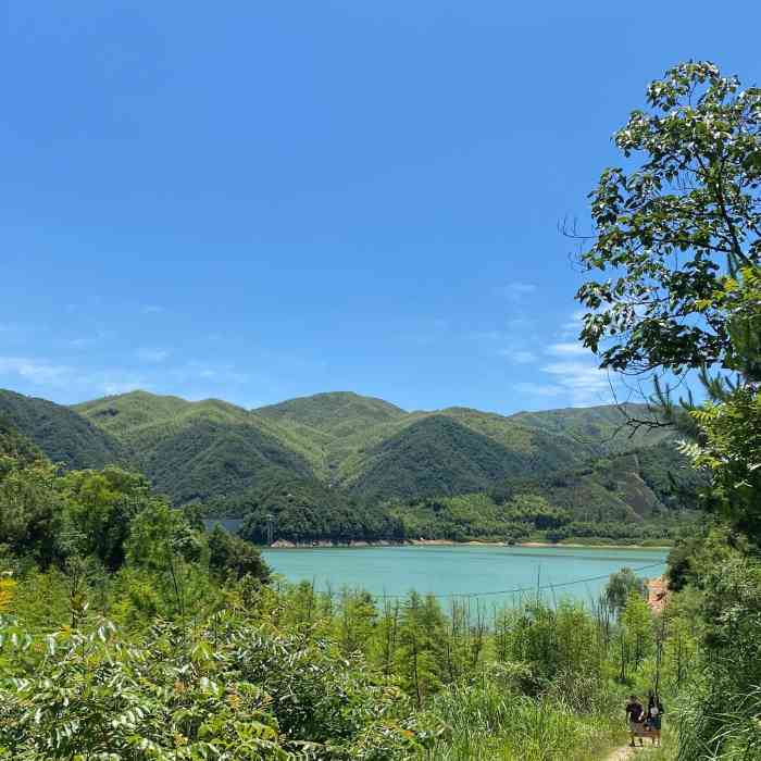 四岭水库-"自驾游去余杭径山古道玩,沿途偶然路过,发.