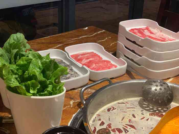 一品鲜火锅自助餐厅
