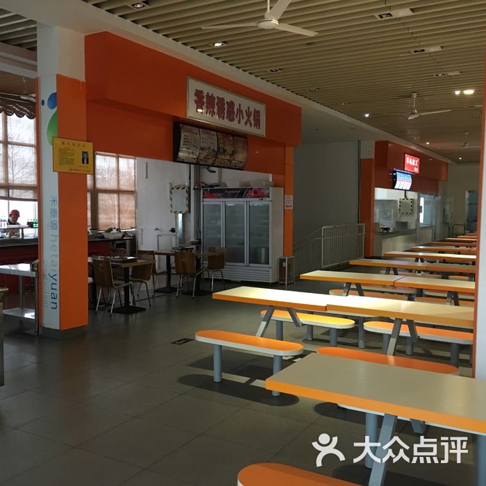 青岛大学仁园餐厅