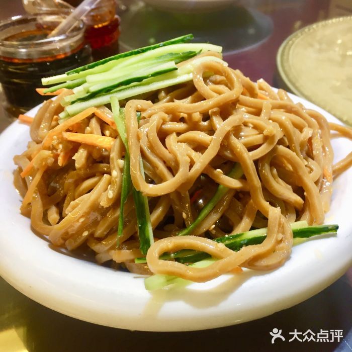 塞上饭庄瓜丝莜面图片