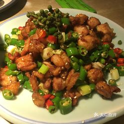 鲜椒辣子鸡