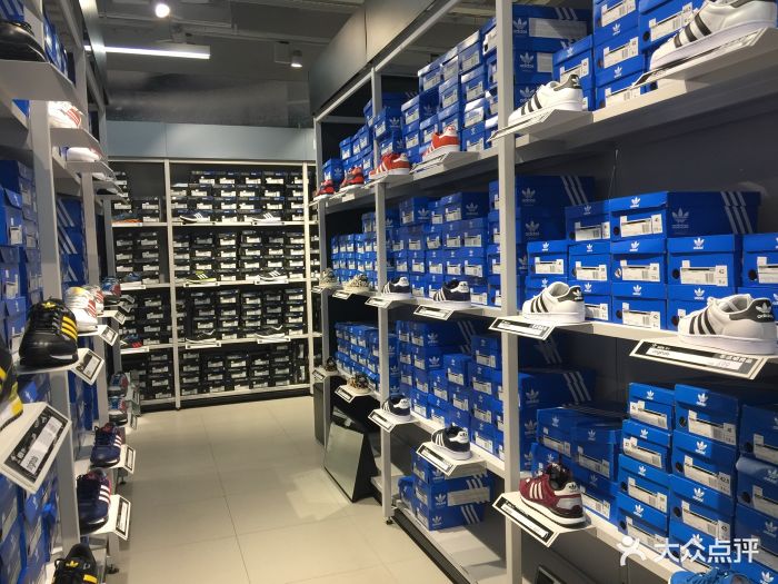 阿迪达斯工厂店(八方汇店)图片