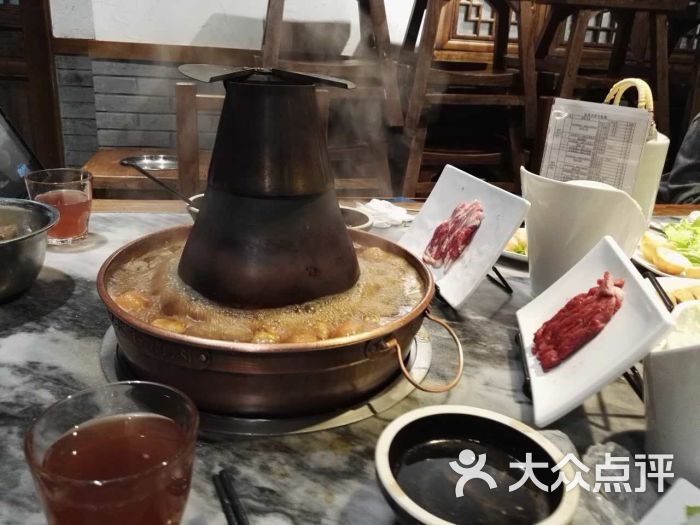 北平三兄弟涮肉(簋街店)的点评