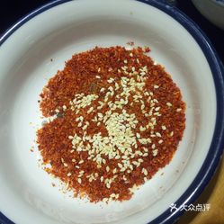 两三事串串鲜火锅(桂庙店)