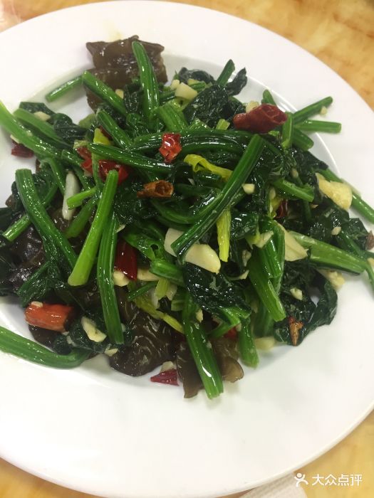 炝炒菠菜