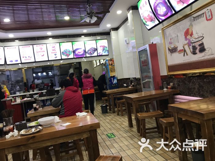 德信体育守护人民群众“舌尖上的安全”