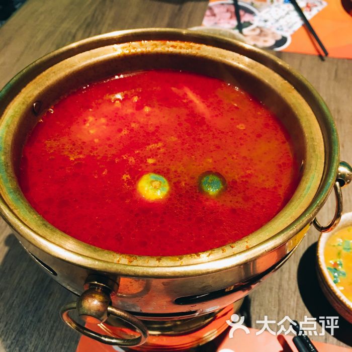 小辉哥火锅(大悦城店)冬阴功锅底图片 - 第1000张