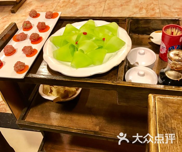 蜀九香火锅酒楼(彩虹店)图片 第1张