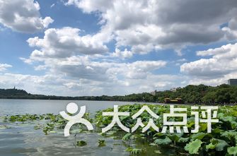 杭州的山排名_杭州西湖图片