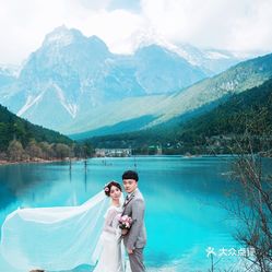 丽江束河婚纱摄影_丽江婚纱摄影照(3)