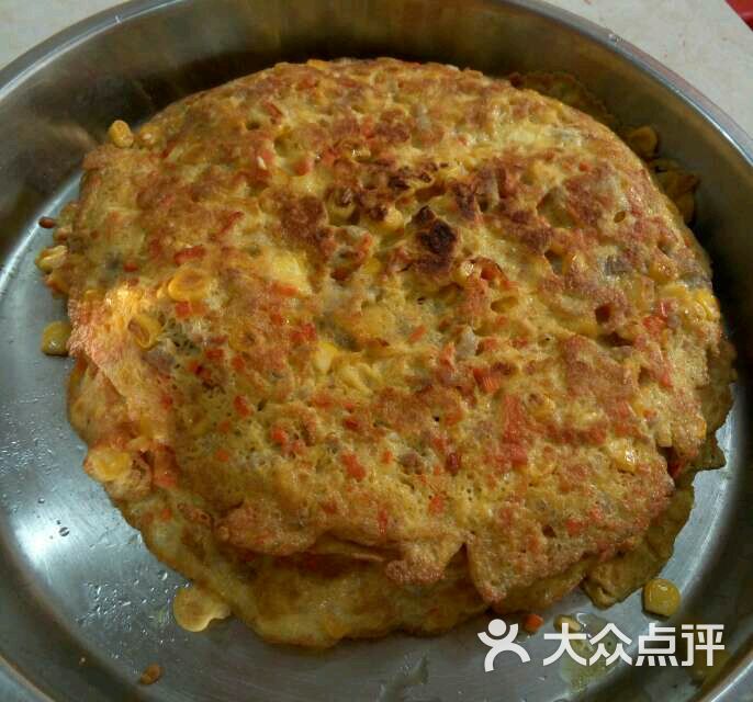 玉米萝卜肉碎煎蛋饼