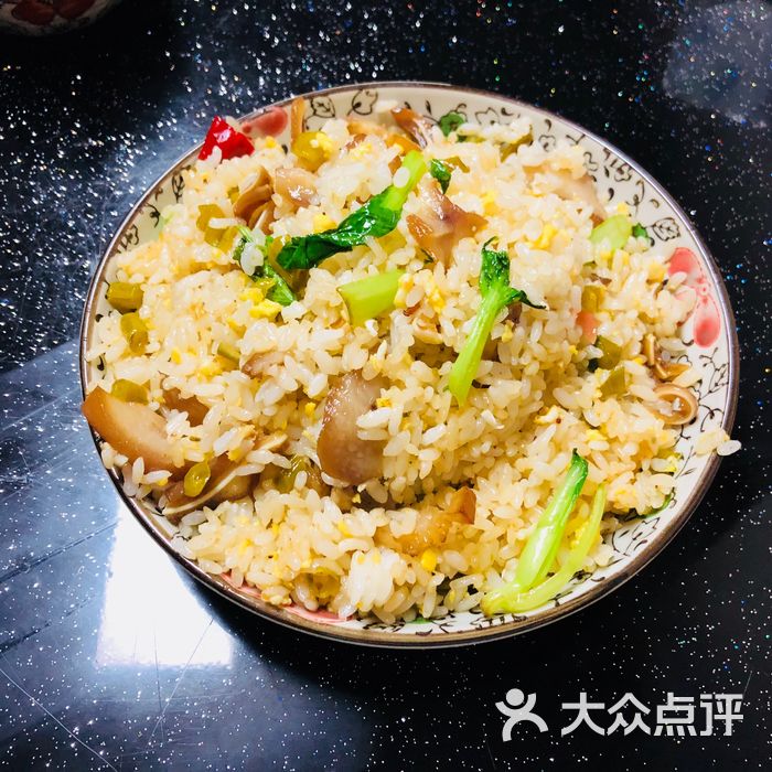 老头爱马仕酸豇豆炒饭图片-北京江浙小吃-大众点评网