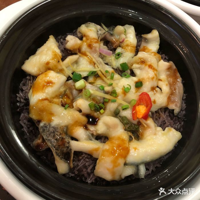 六少黑米煲仔饭(总店)招牌无骨鱼图片 - 第67张