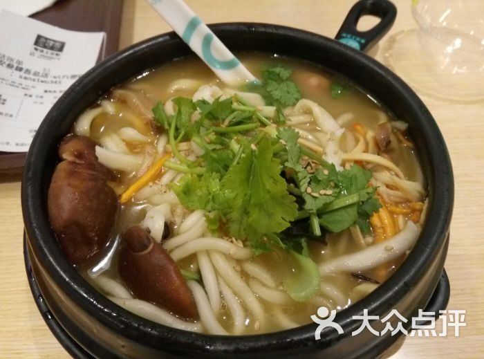 文火菌汤土豆粉