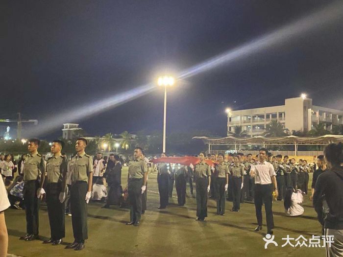 三亚航空旅游职业学院图片