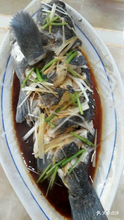 油泼黑头鱼
