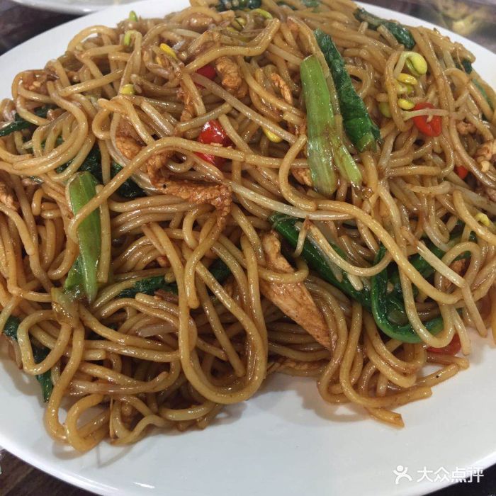 小甲鱼绝杀顶起,红烧肉更是一绝-五矮烧节目收视率美食菜馆高的图片