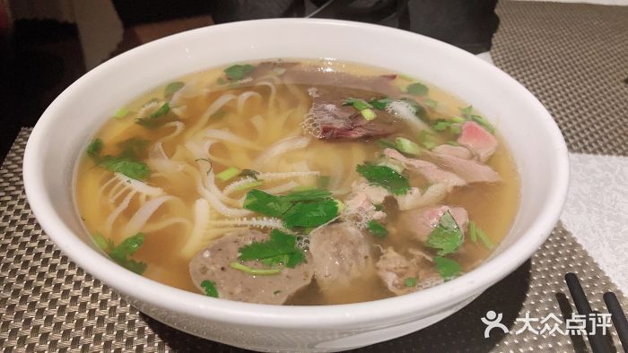 pho东田越南粉(奥莱店)火车头牛肉汤河粉图片