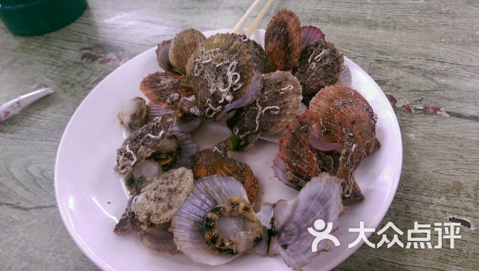 北戴河刘庄龙庆农家海鲜饭店的点评