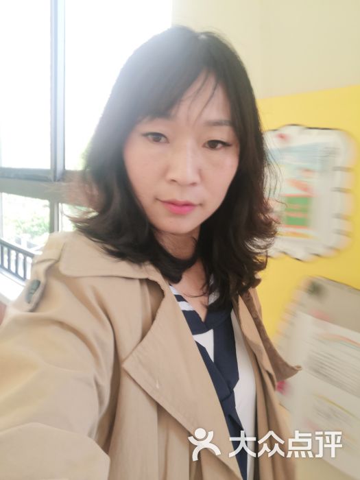 MAGI美界造型:烫头发,给我烫了大概两个卷吧。