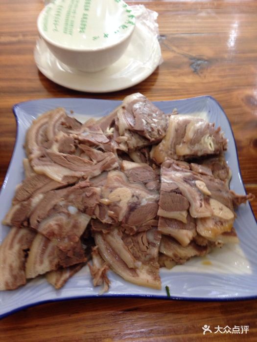 老家味特色店老家白切狗肉图片 - 第4张