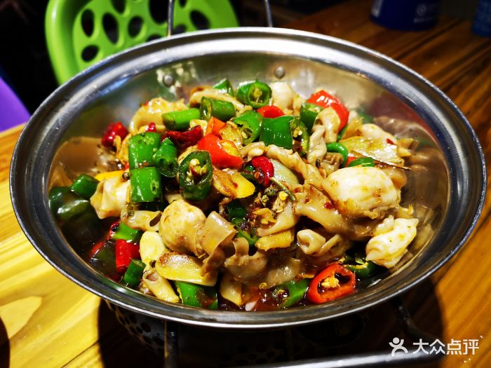 兄妹坊·专业炭火窑烤(前屿东路店)干锅鱼泡图片