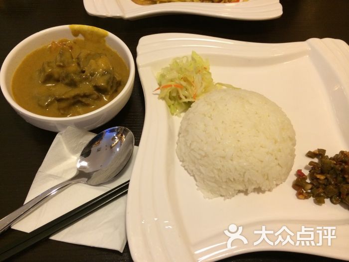 HISHOP港式茶餐厅-咖喱牛腩饭图片-长沙美食