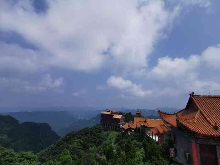 五雷山风景区