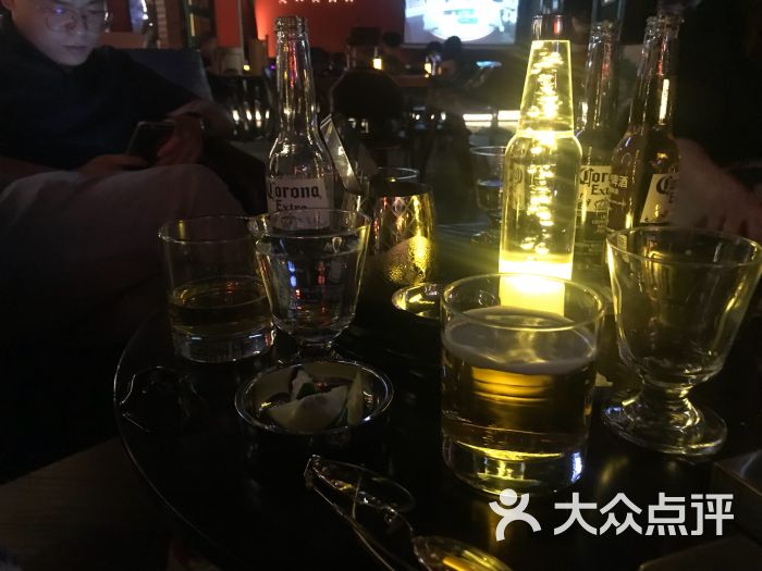 g10 club红酒威士忌酒吧图片 - 第4张