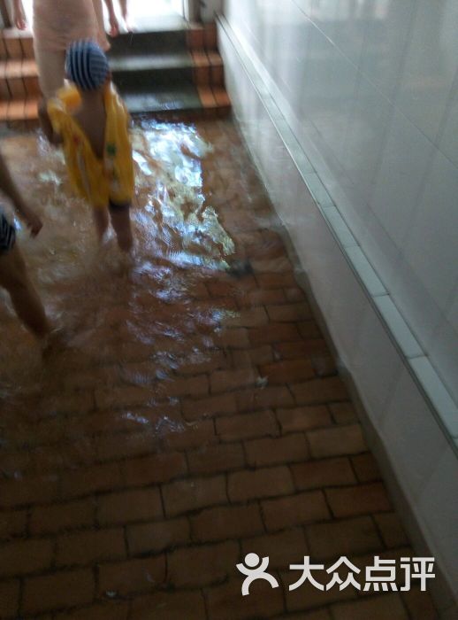 铁路工人文化宫游泳馆