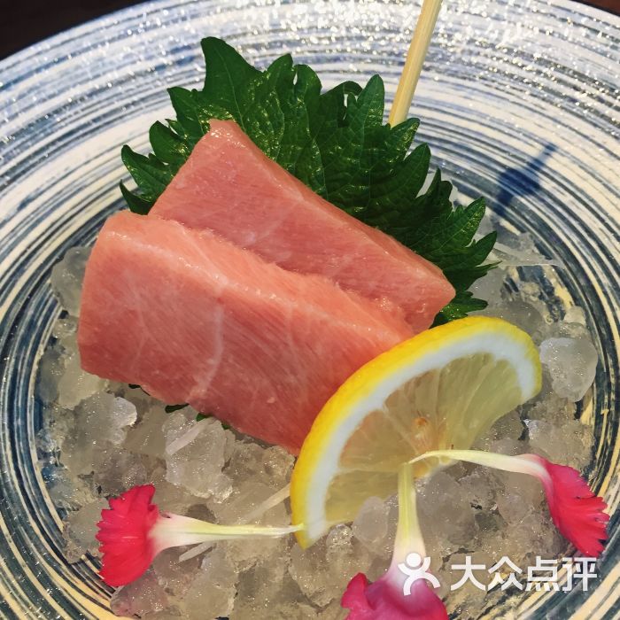 蓝鳍金枪鱼腩