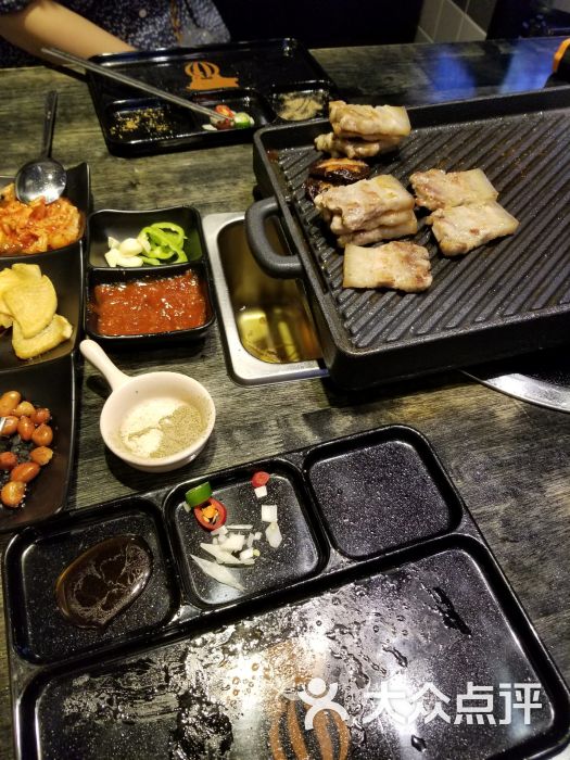 n2u barbecue熨斗烤肉(青浦宝龙店)图片 - 第1张