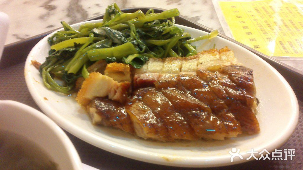 烧鹅烧肉饭