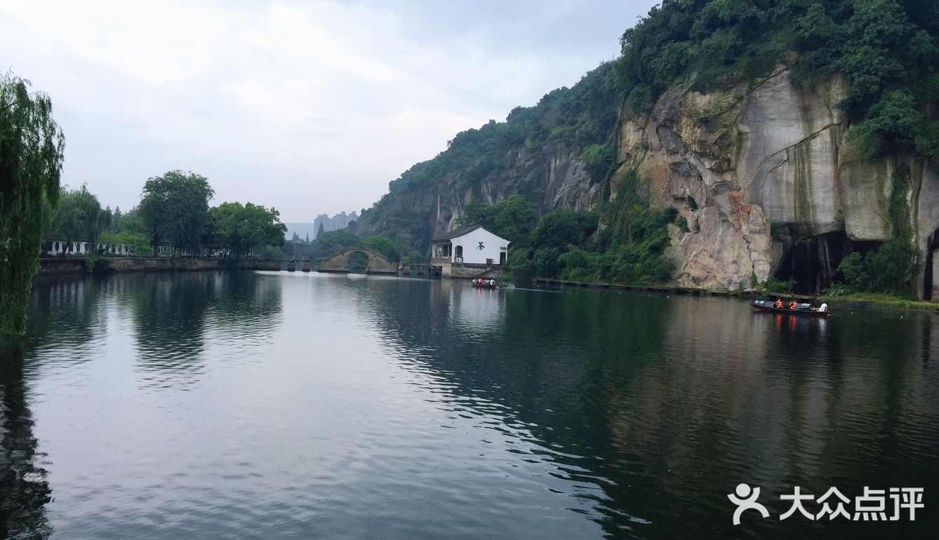 绍兴东湖大禹山