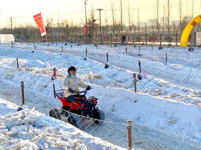 阅海公园滑雪场-"摔惨了反正 但是又有什么关系呢 呀.