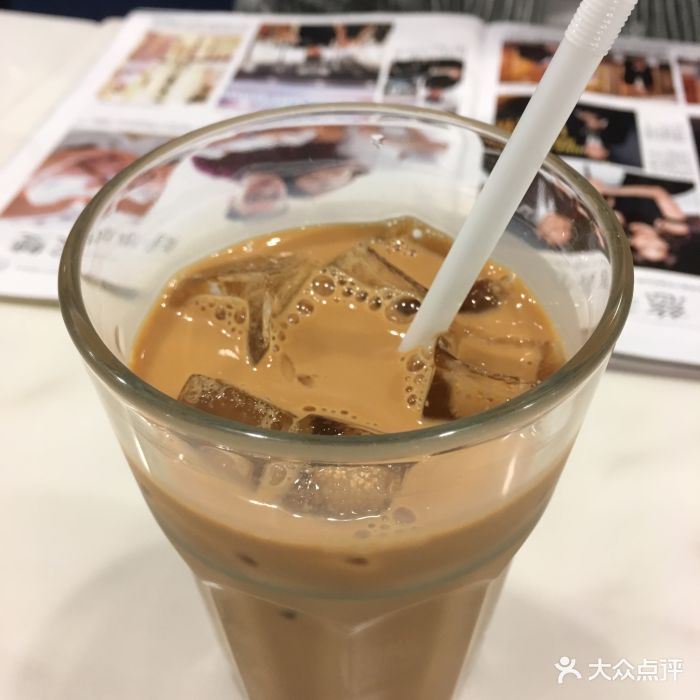 冰镇奶茶