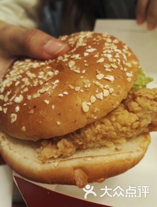 肯德基(少林大道店)劲脆鸡腿堡图片 - 第8张
