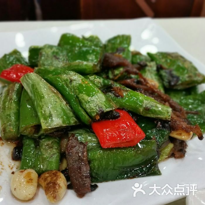 天成川菜馆 豆豉鲮鱼虎皮尖椒                 幸福摩天轮_1090