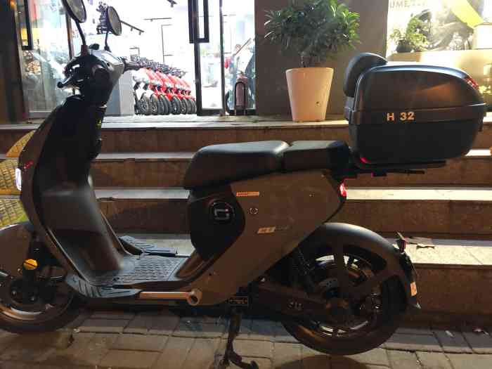 soco速珂雅迪电动车旗舰店(虹古路店)