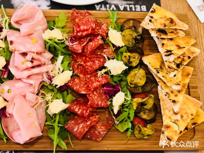 bella vita cafe美好生活意大利咖啡厅(佛罗伦萨小镇店)冷肉拼盘图片
