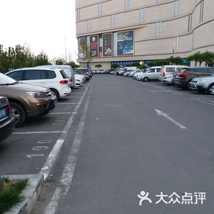 熙悦汇 停车场