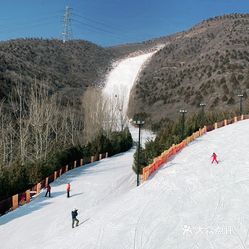 军都山滑雪场