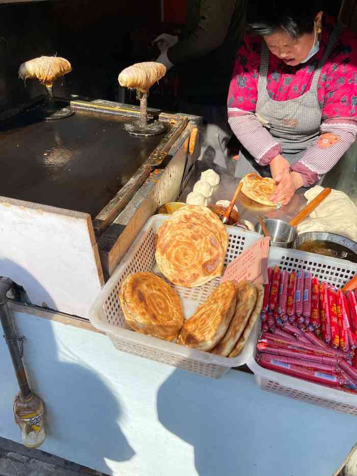 曹县名吃香酥鸡蛋火烧(泉城店)