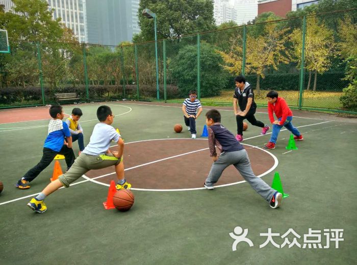 嘉华青少年篮球训练营-图片-上海运动健身
