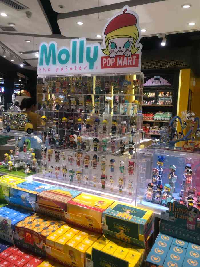 泡泡玛特popmart(大悦城店)-"泡泡玛特的盲盒店,这家.
